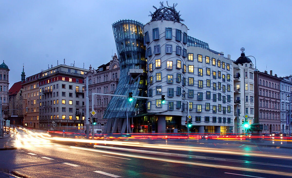 Dancing house - One of the most beautiful places in Europe Dancing house - One of the most beautiful places in Europe