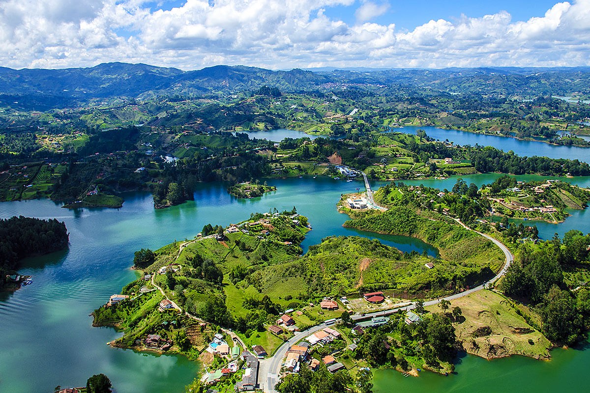 What are The Traditions and Customs in Colombia?