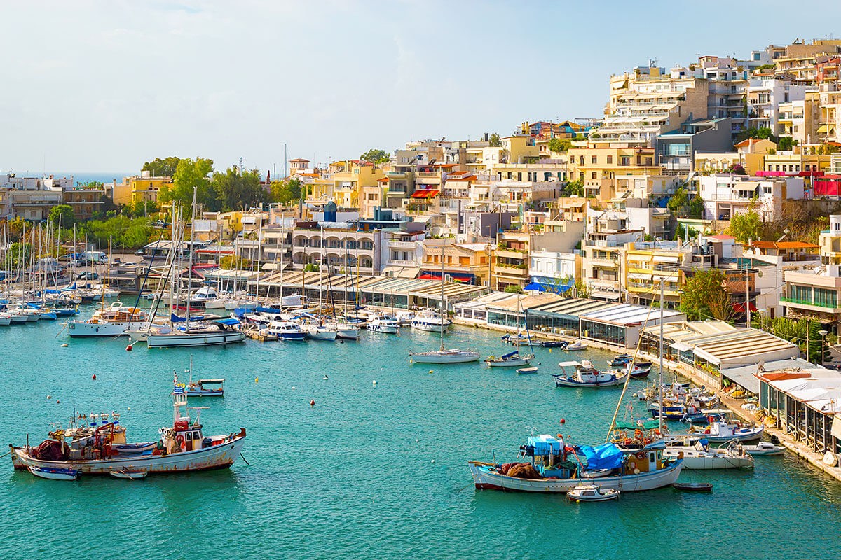 Image of a pier with boats in Athens