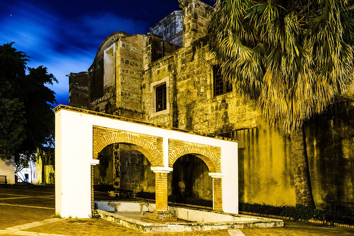 Image of attractions Church of the Convent of the Dominican Order, Santo Domingo Image of attractions Church of the Convent of the Dominican Order, Santo Domingo