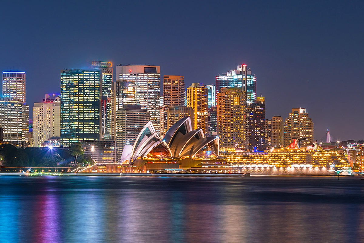 Sydney Opera House - Arts Centre in the City of Sydney, Australia Sydney Opera House - Arts Centre in the City of Sydney, Australia