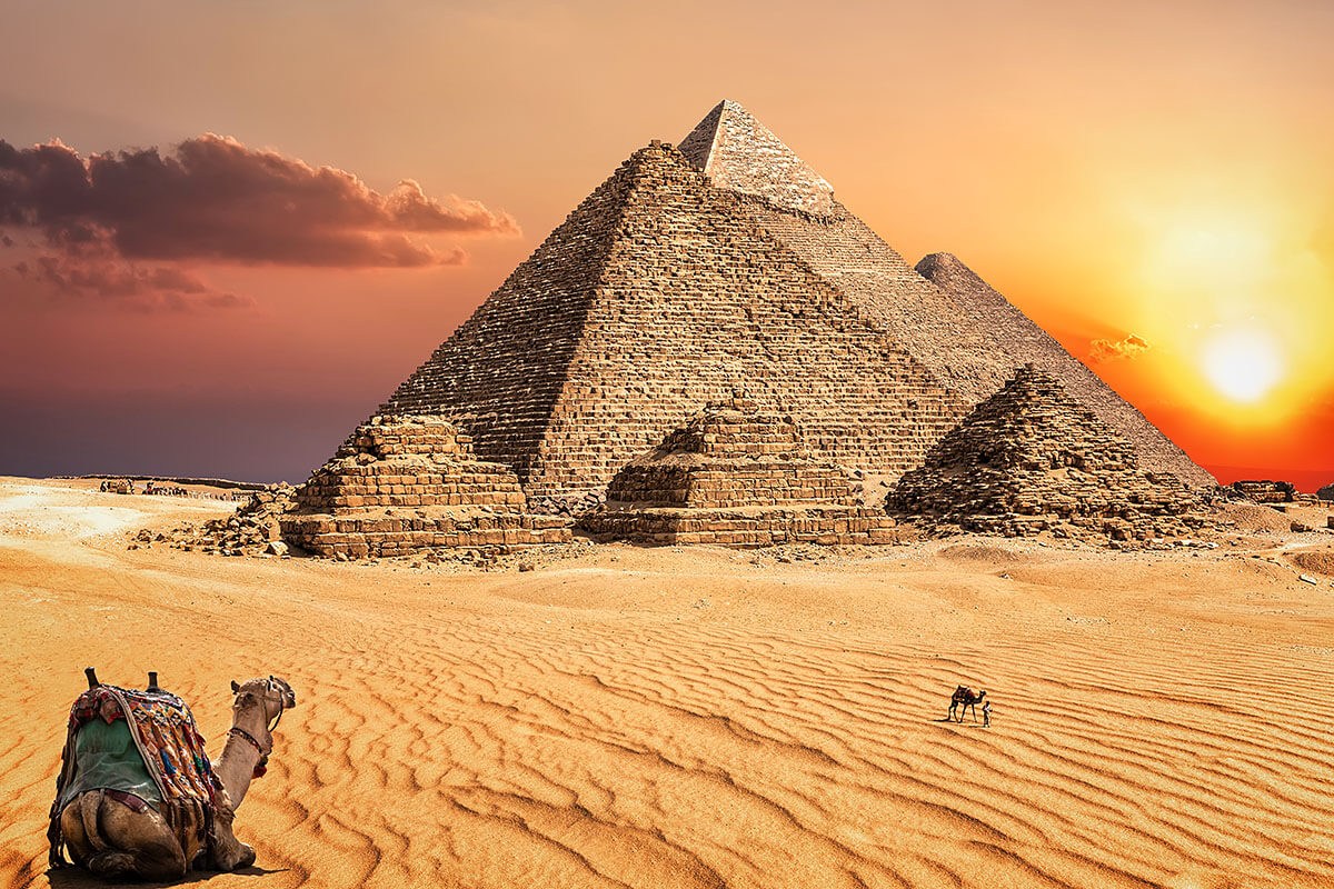 Image of the Pyramid of Menkaure Image of the Pyramid of Menkaure