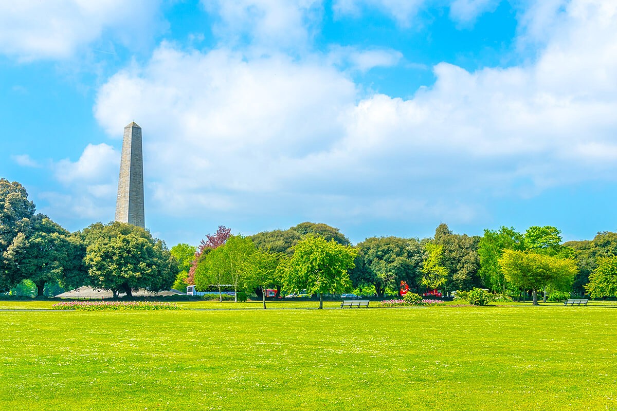 Wellington monument in the Phoenix Park in Dublin, Ireland Wellington monument in the Phoenix Park in Dublin, Ireland