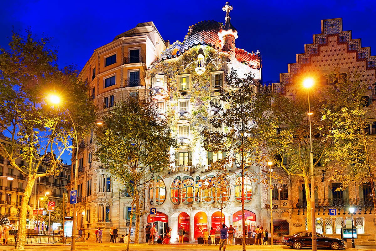 Night view of Gaudi's house Casa Batllo Night view of Gaudi's house Casa Batllo