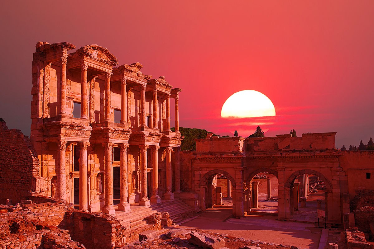 View of the Celsus Library in Ephesus at sunset, Turkey View of the Celsus Library in Ephesus at sunset, Turkey