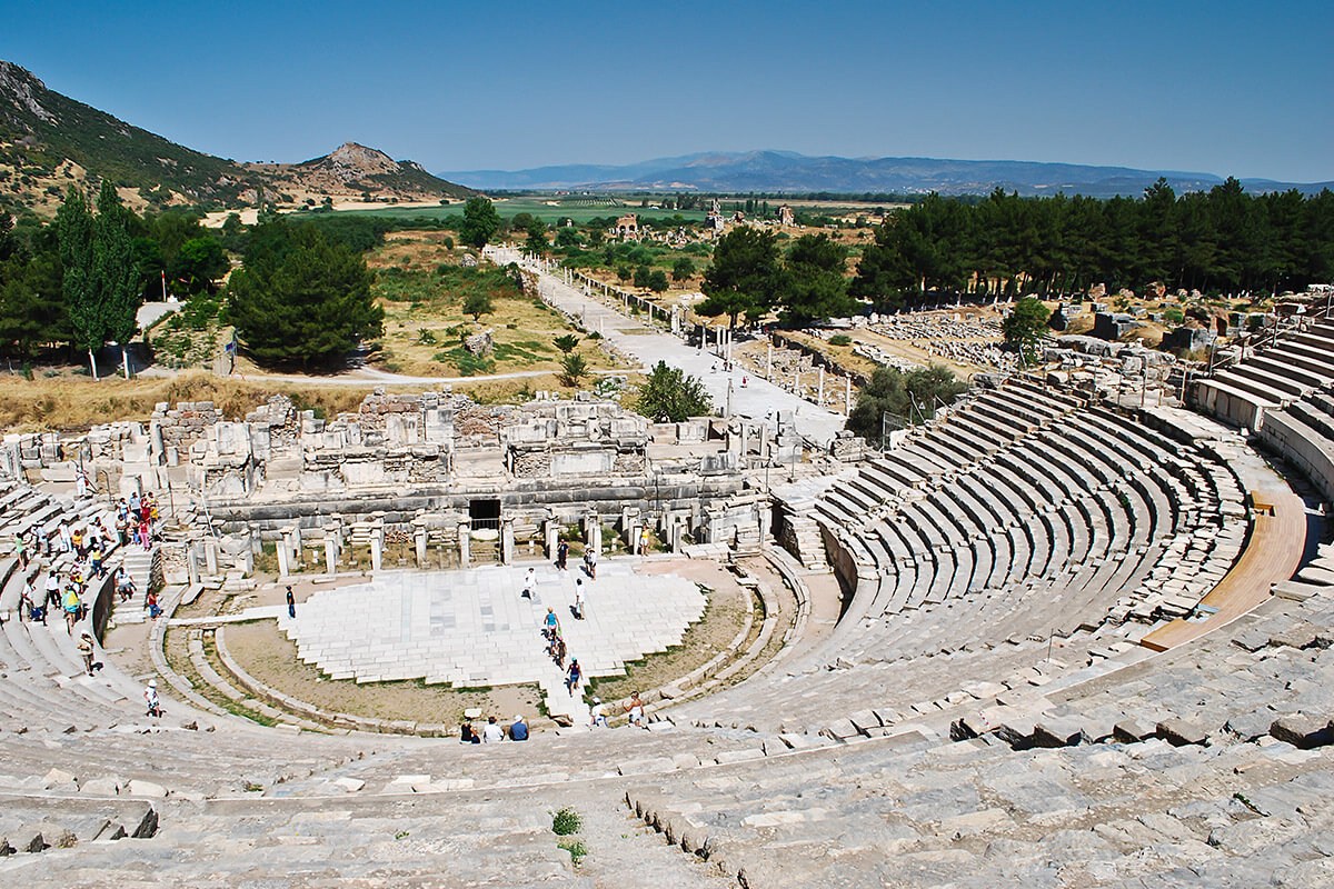 Image of the ruins of the ancient city of Ephesus, near Izmir Image of the ruins of the ancient city of Ephesus, near Izmir