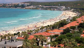 Travel to the Ancient City of Izmir, Turkey