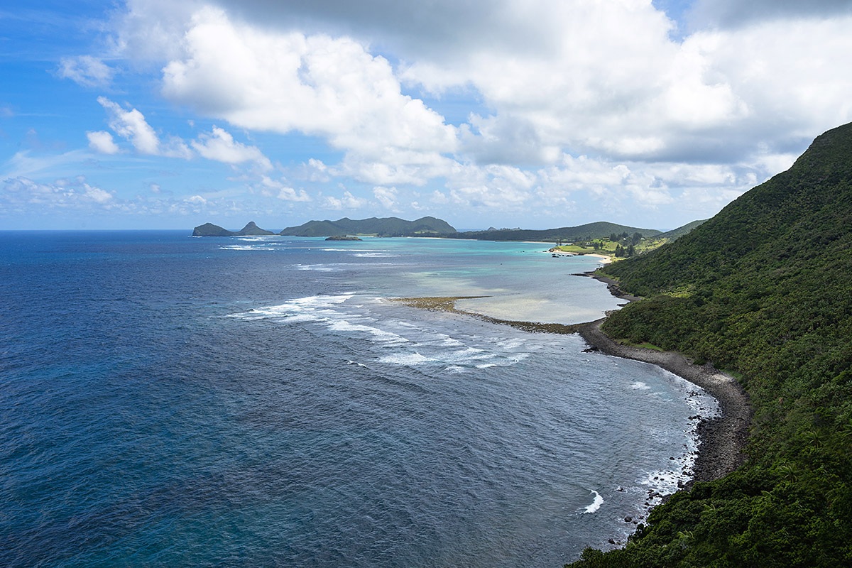 Image of the coastline at Lord Howe Island, Australia
