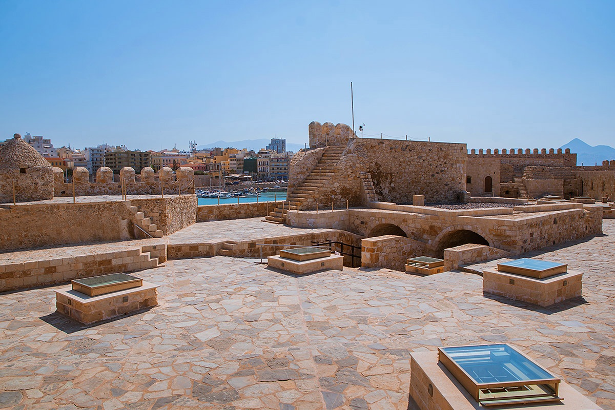 View of the Rocca a Mare Fortress landmark, Heraklion, Greece View of the Rocca a Mare Fortress landmark, Heraklion, Greece
