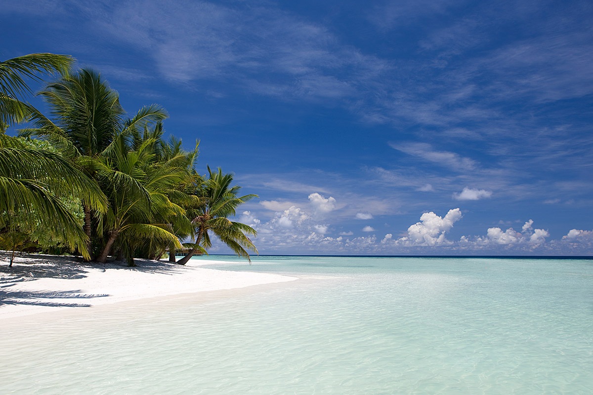 Travel to the Island of Kuramathi, Maldives