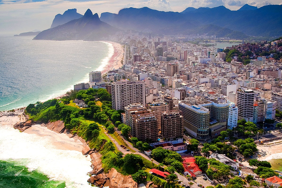 What do Tourists Usually do when Visiting Rio de Janeiro, Brazil?
