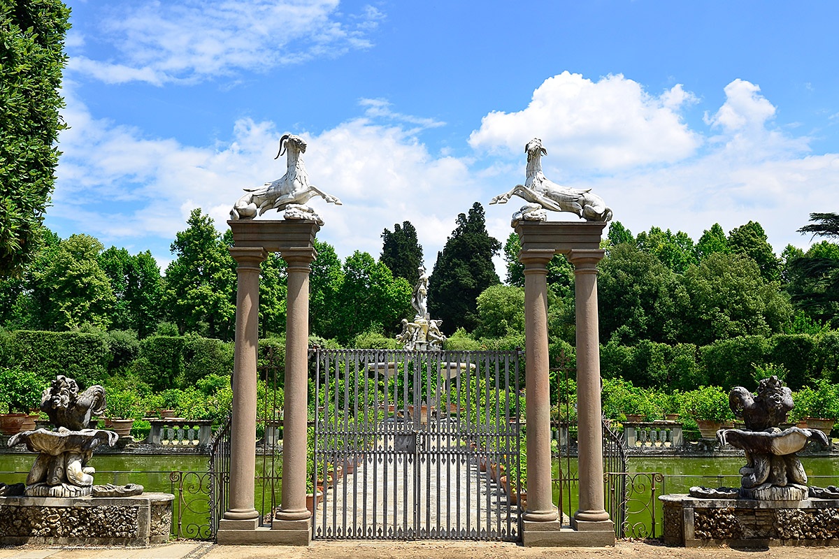 Image of the entrance to the historic Boboli Garden, Florence, Italy Image of the entrance to the historic Boboli Garden, Florence, Italy