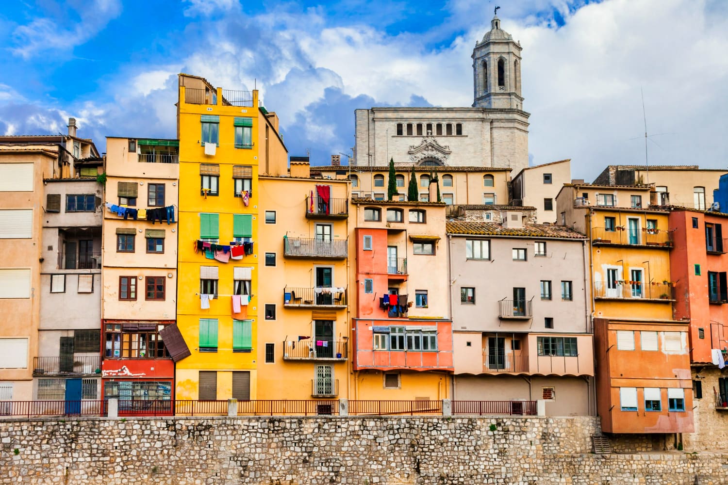 This enchanting photograph showcases a picturesque Mediterranean townscape filled with character and color.